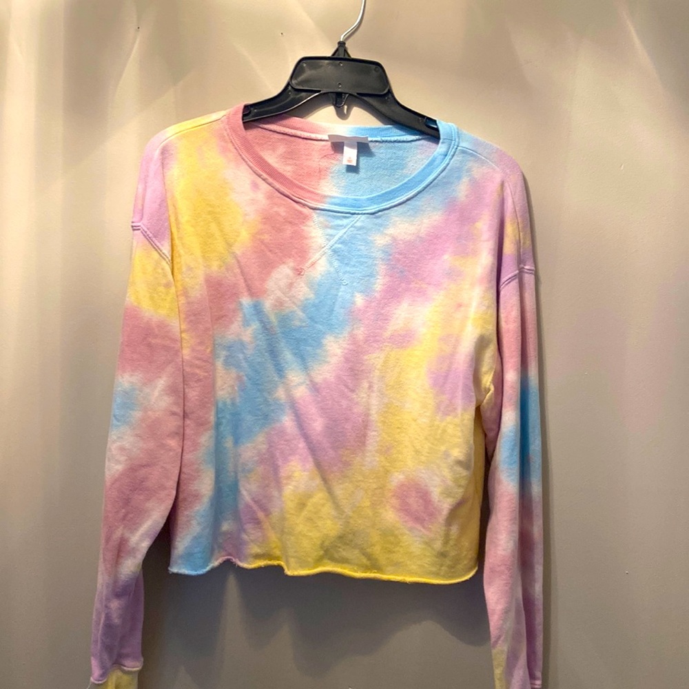 Tie dye crop long sleeve shirt